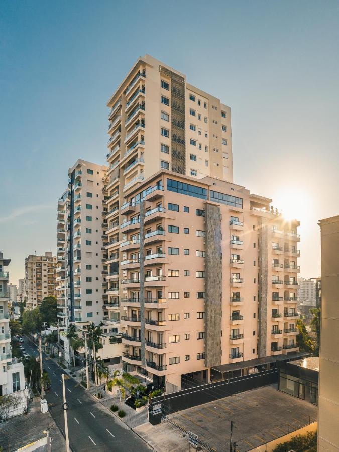 Regatta Living Hotel By Mint Santo Domingo Exterior photo